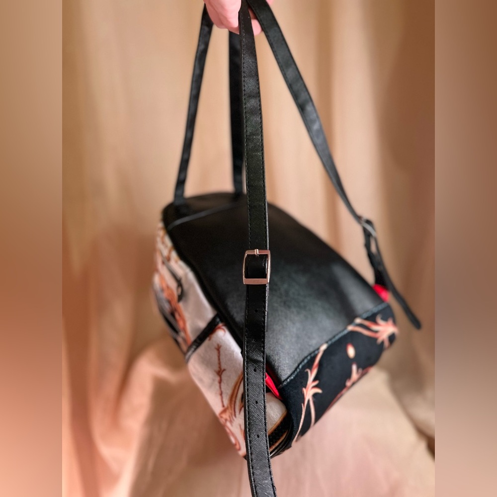 Sprayground Palace of Sharks Diamonds Savage Backpack.Limited EDT HTF NWT - Picture 4 of 16